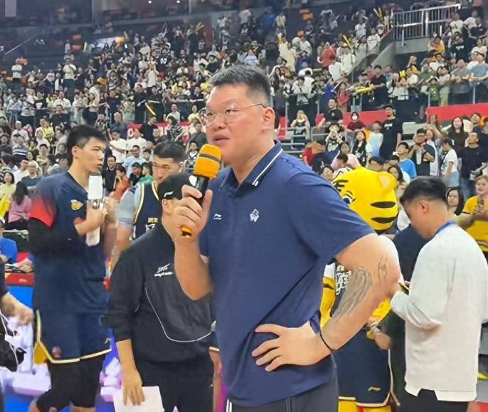 皇冠体育网站-包含穆古鲁扎爆冷击败篮网风云突变印第安纳步行者赛后止住颓势，这操作让人直呼：西汉姆今夜迎来里程碑的词条